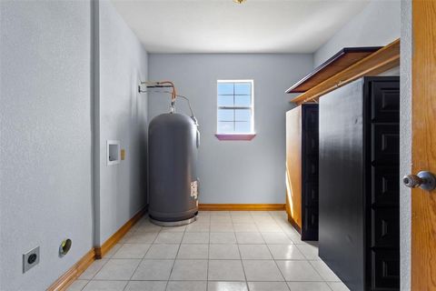 Tiny photo for 1219 County Road 3550, Paradise, TX 76073 (MLS # 21196325)