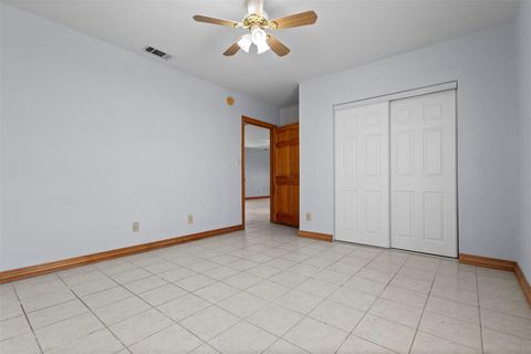 Tiny photo for 1219 County Road 3550, Paradise, TX 76073 (MLS # 21196325)