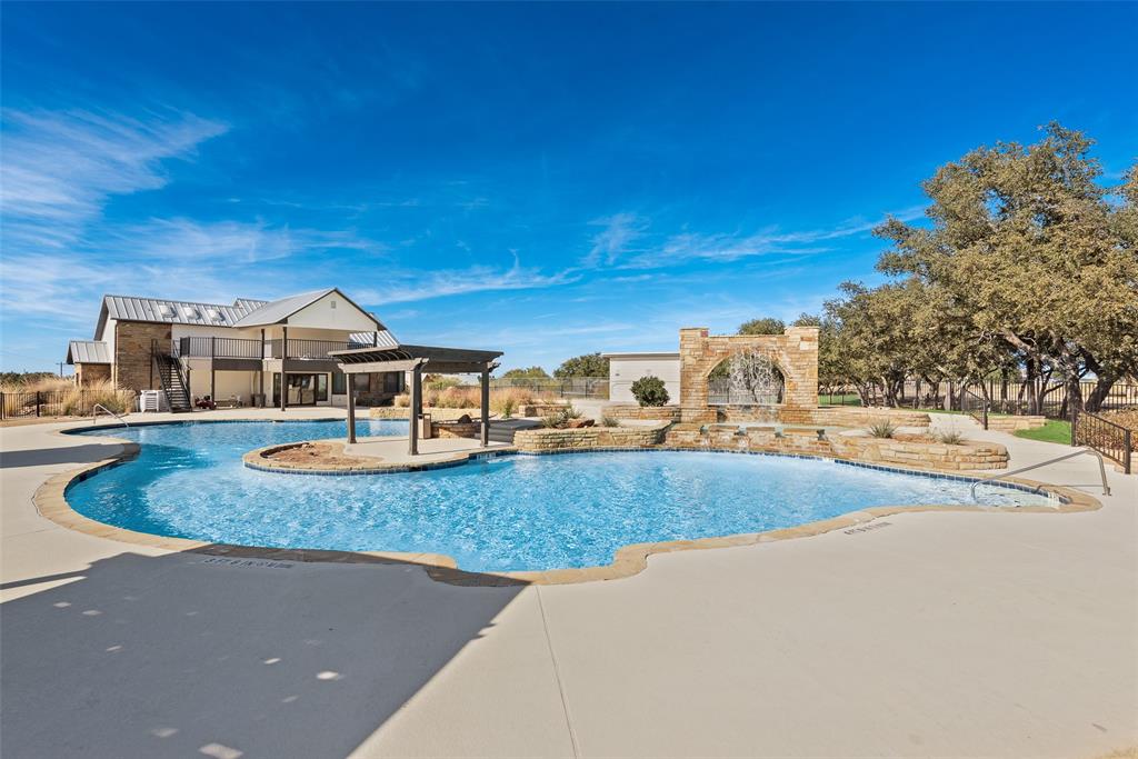 CLIFFS PHASE X - Land