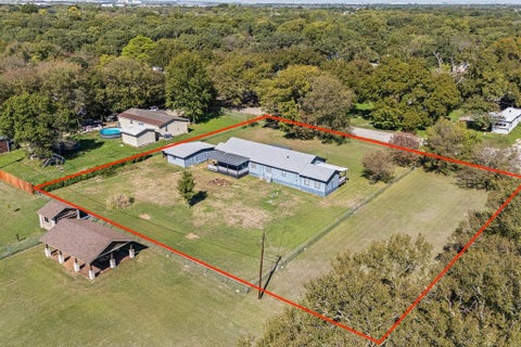 Photo of 2112 Rustling Elm Street, Burleson, TX 76028 (MLS # 21419379)