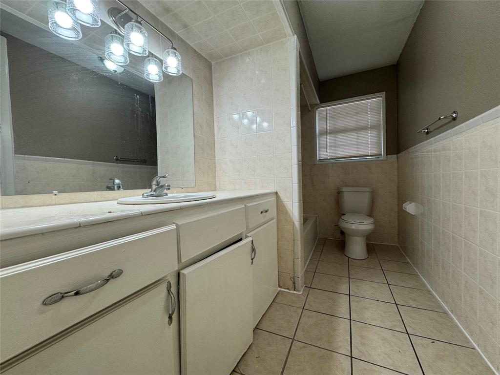 Bruton Terrace - Residential Lease