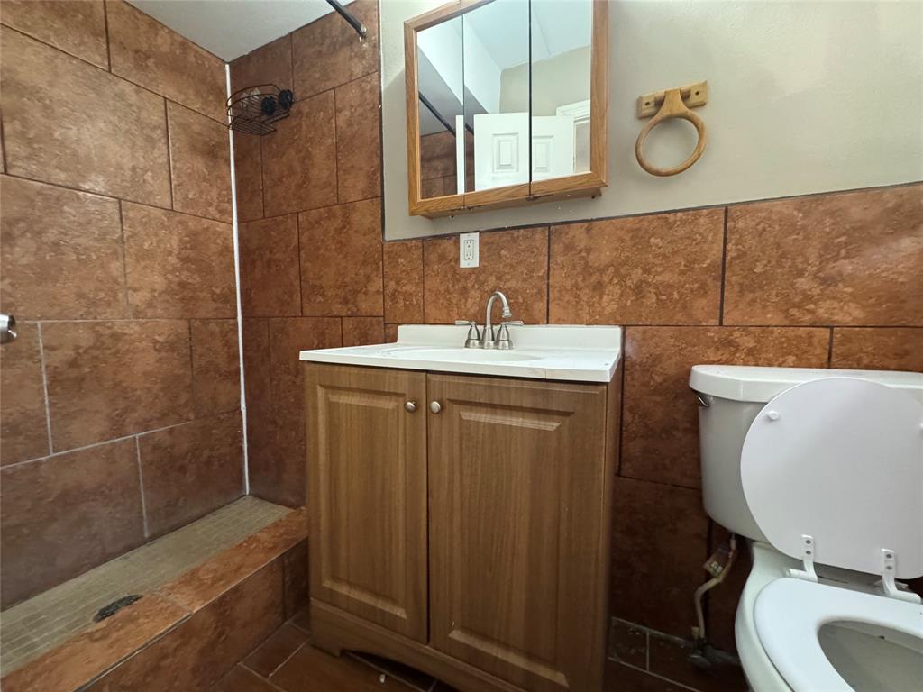 Bruton Terrace - Residential Lease