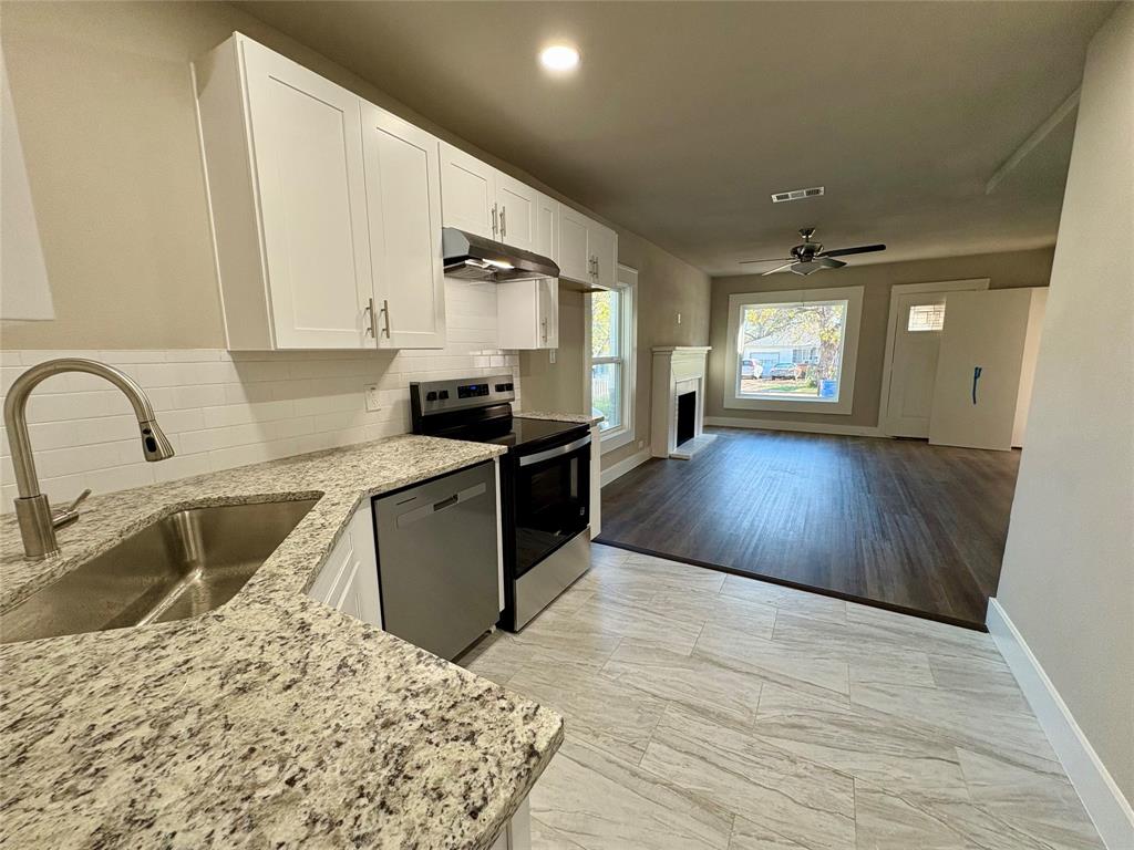 DALVIEW SUMMIT - Residential