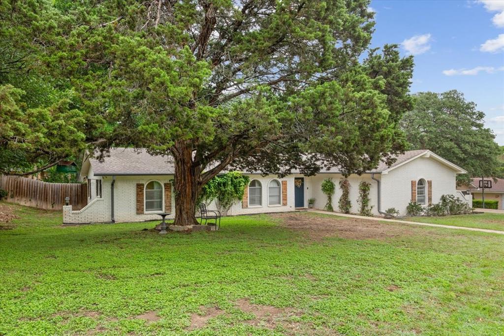 719 Wooded Crest Drive