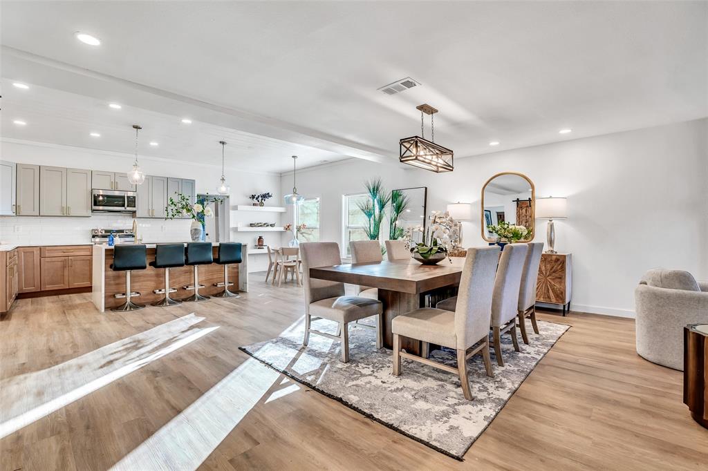 3518 W Rochelle Road