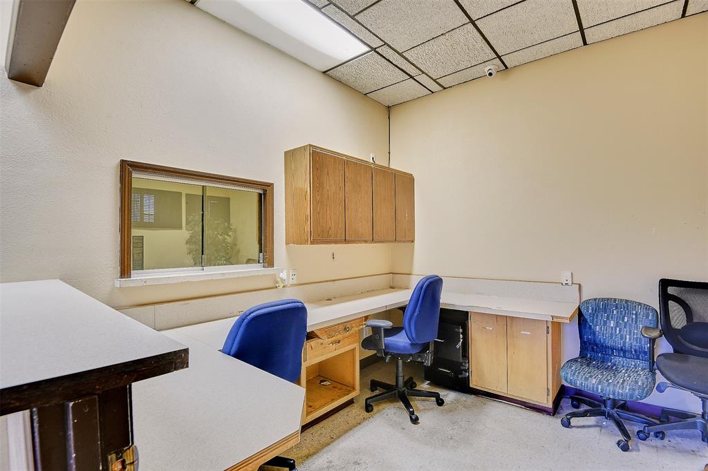 529 W Wheatland