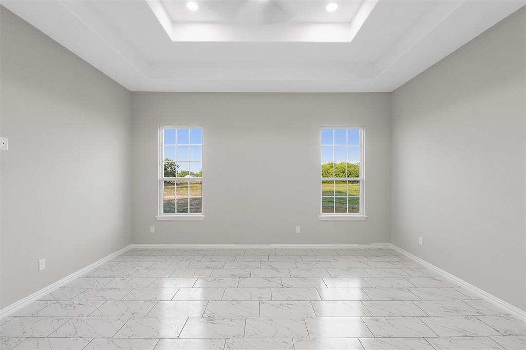 Mid Point Ranchette - Residential