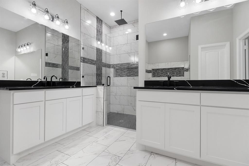 Mid Point Ranchette - Residential