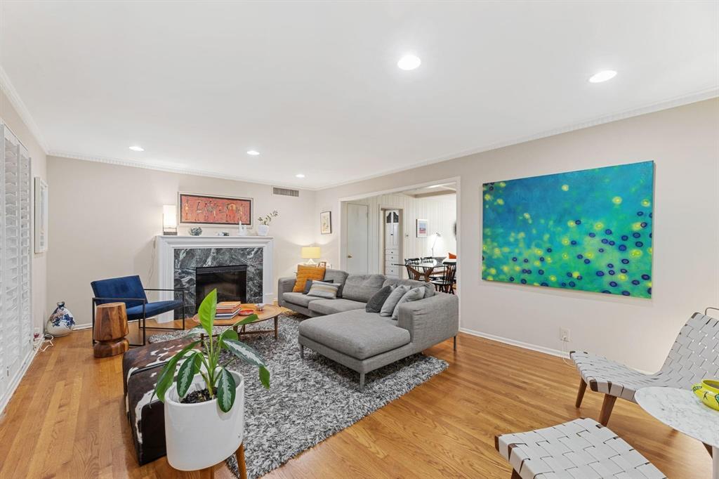 Prestwick Manor - Residential