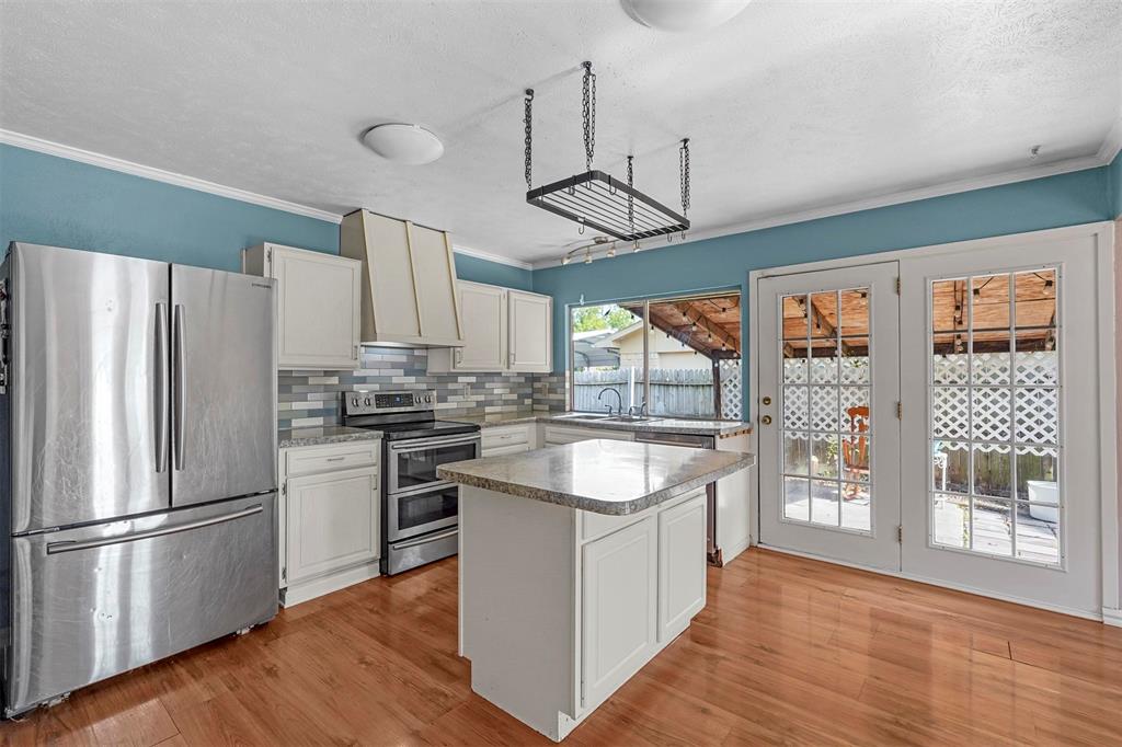 Kenwood Heights 03 - Residential