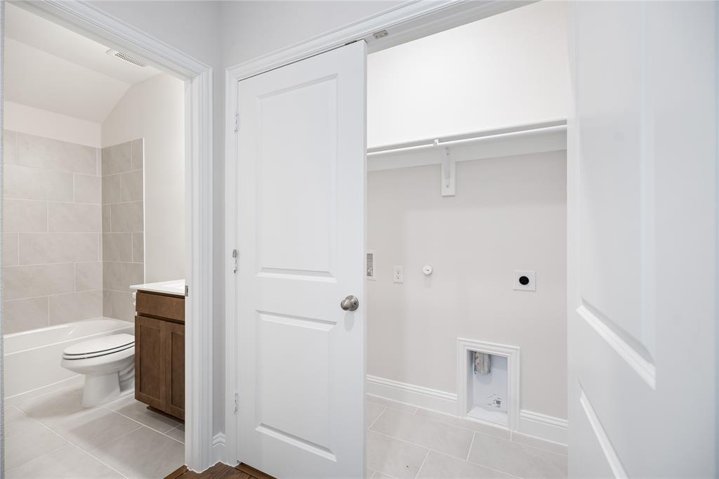 Churchill - Residential