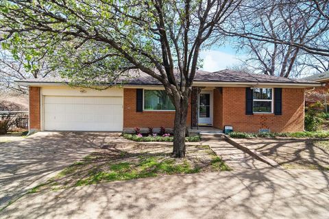 2461 Highland Road Dallas TX 75228