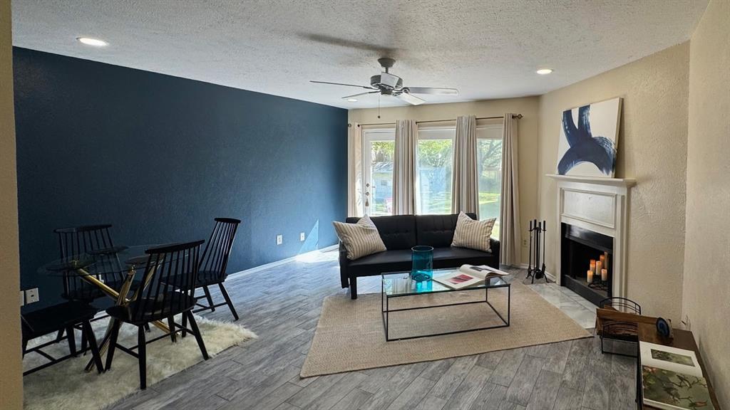 Wedglea Manor Condos - Residential