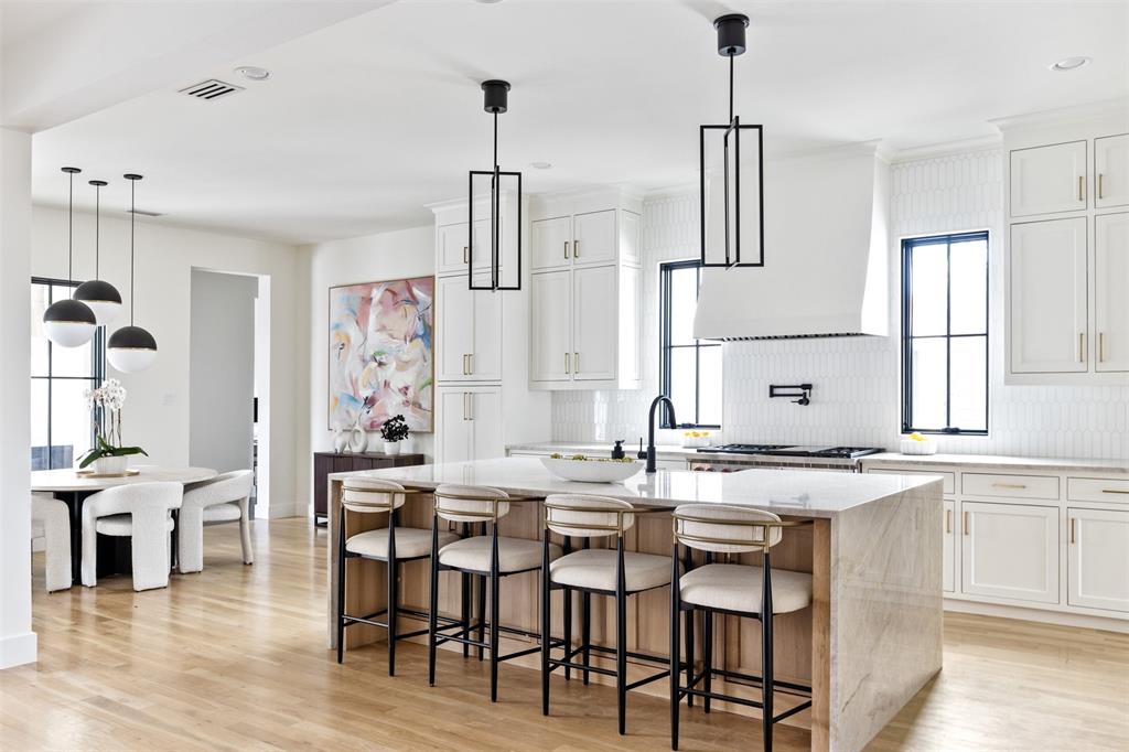 Midway Hills 03 - Residential