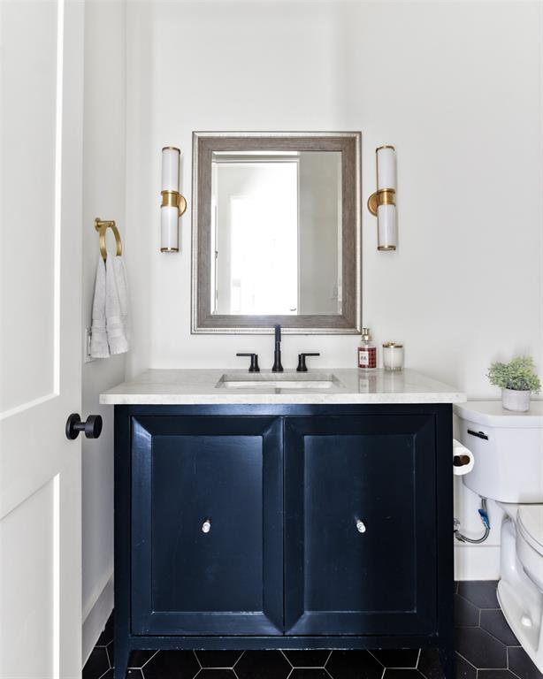 Midway Hills 03 - Residential