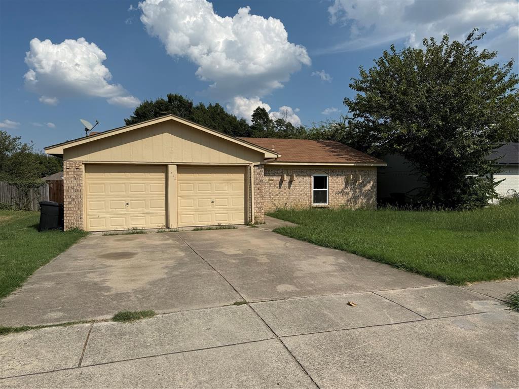 Saginaw North Add - Residential Lease