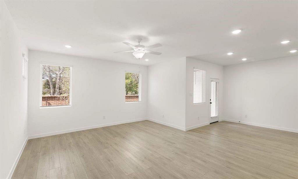 Sereno Oaks at Buckner Terrace - Residential