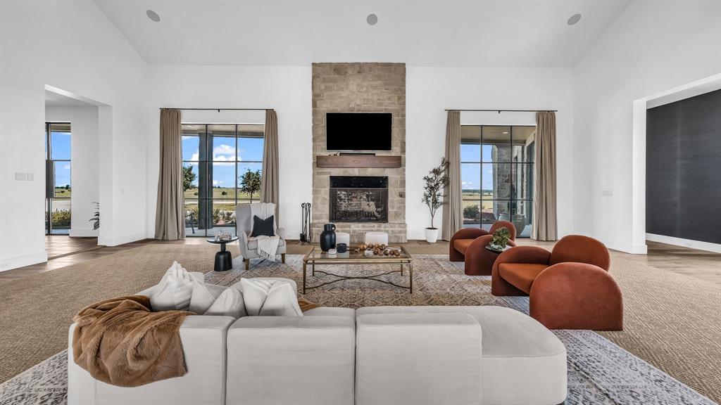 11802 E Rocky Creek Road