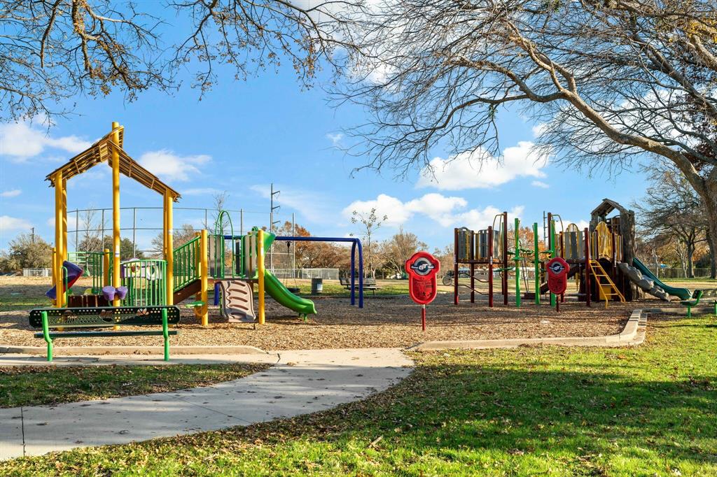 College Park - Residential