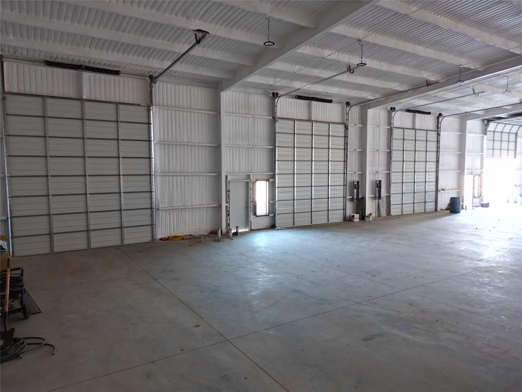 na - Commercial Lease