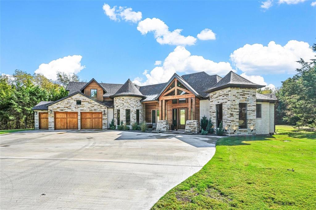 2280 Sunbeam Lane