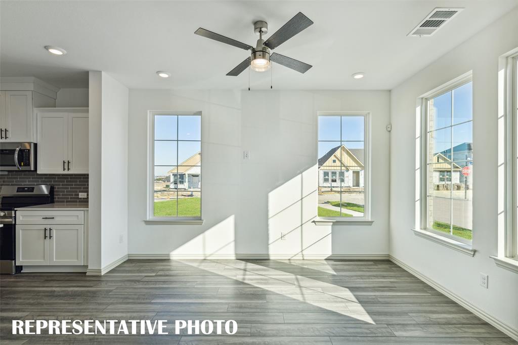5304 Springlake Parkway