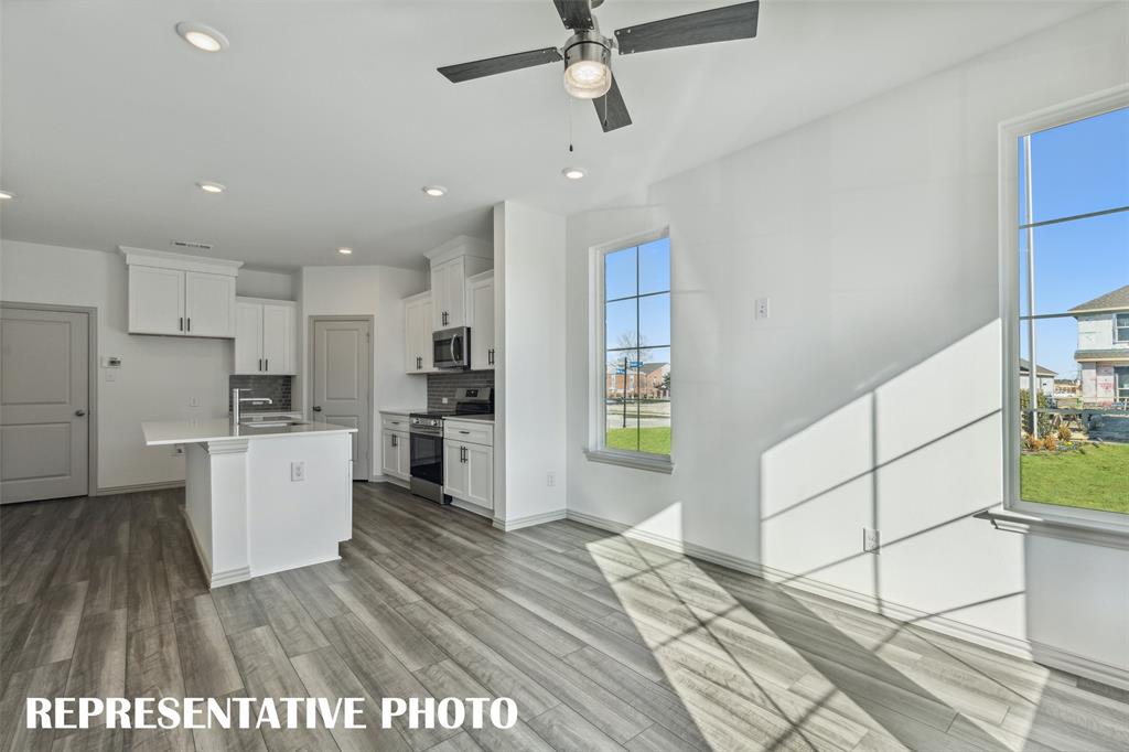 5304 Springlake Parkway