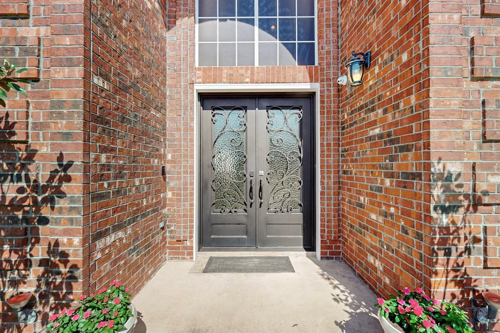 1312 Leisure Lane