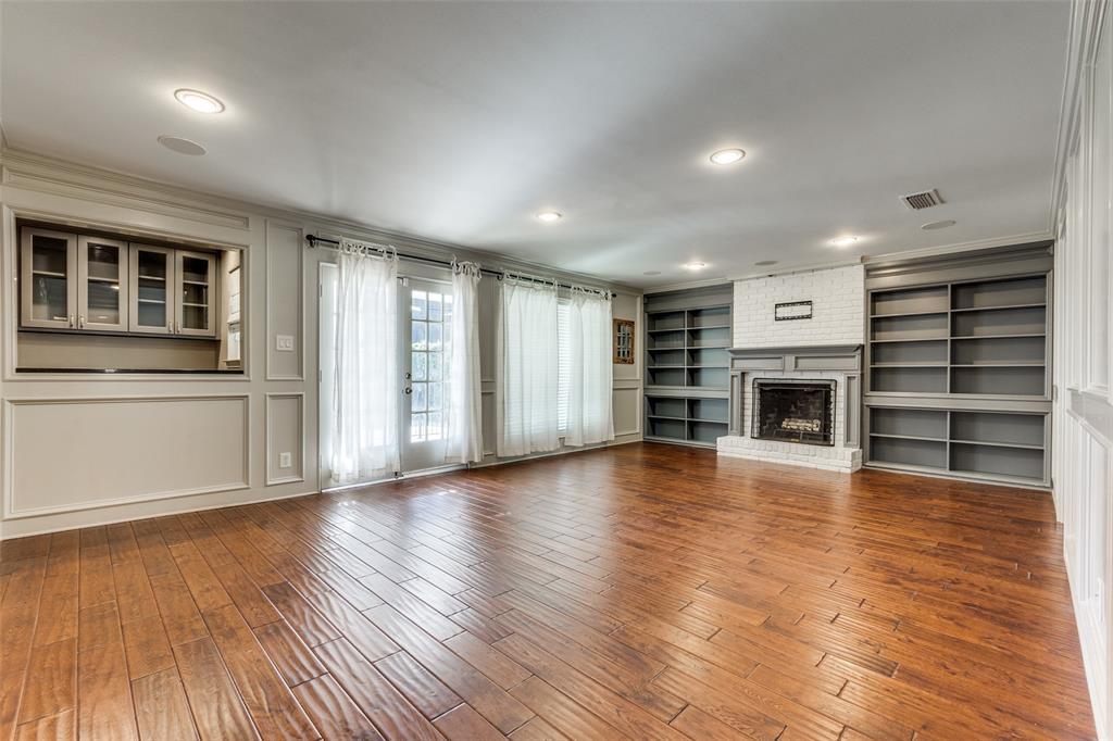 Granada Place - Residential