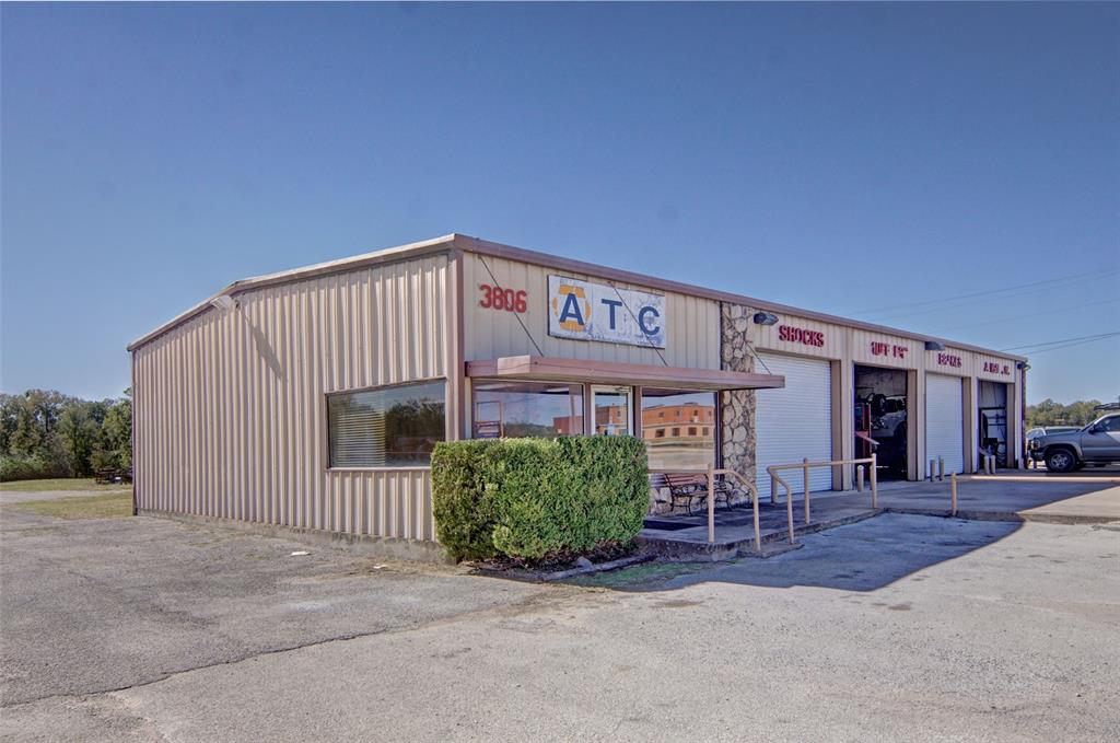3806 E HWY 180