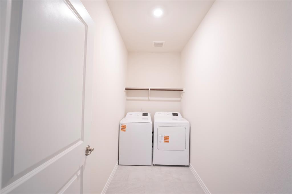 The Landing at Hidden Lakes - Residential Lease