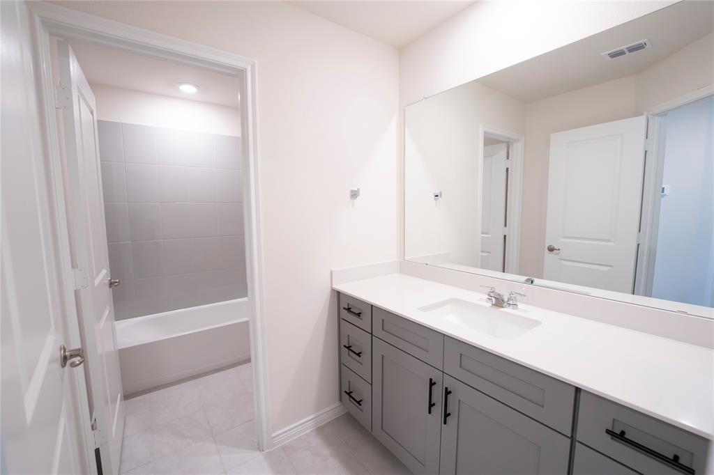 The Landing at Hidden Lakes - Residential Lease