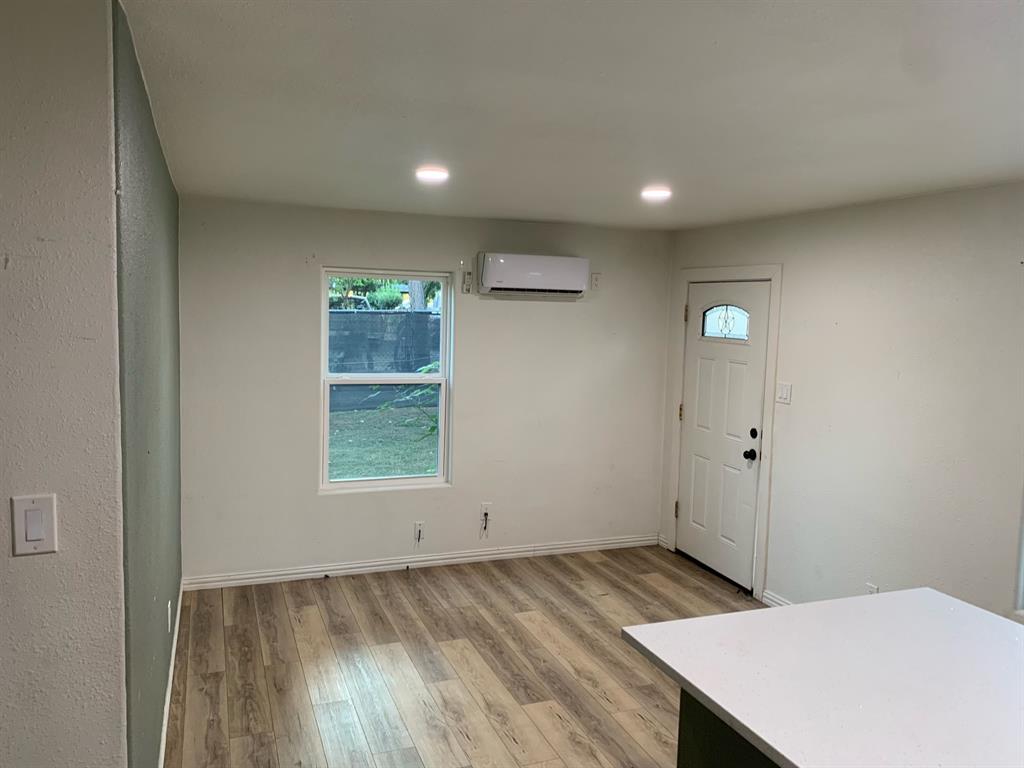 Edwards Ennis-Rev - Residential Income