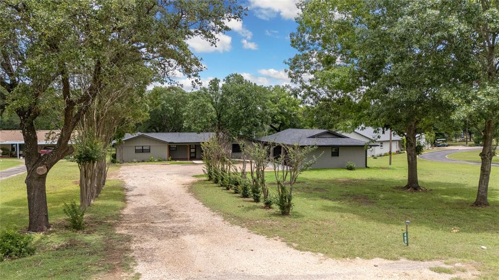 499 County Road 1812