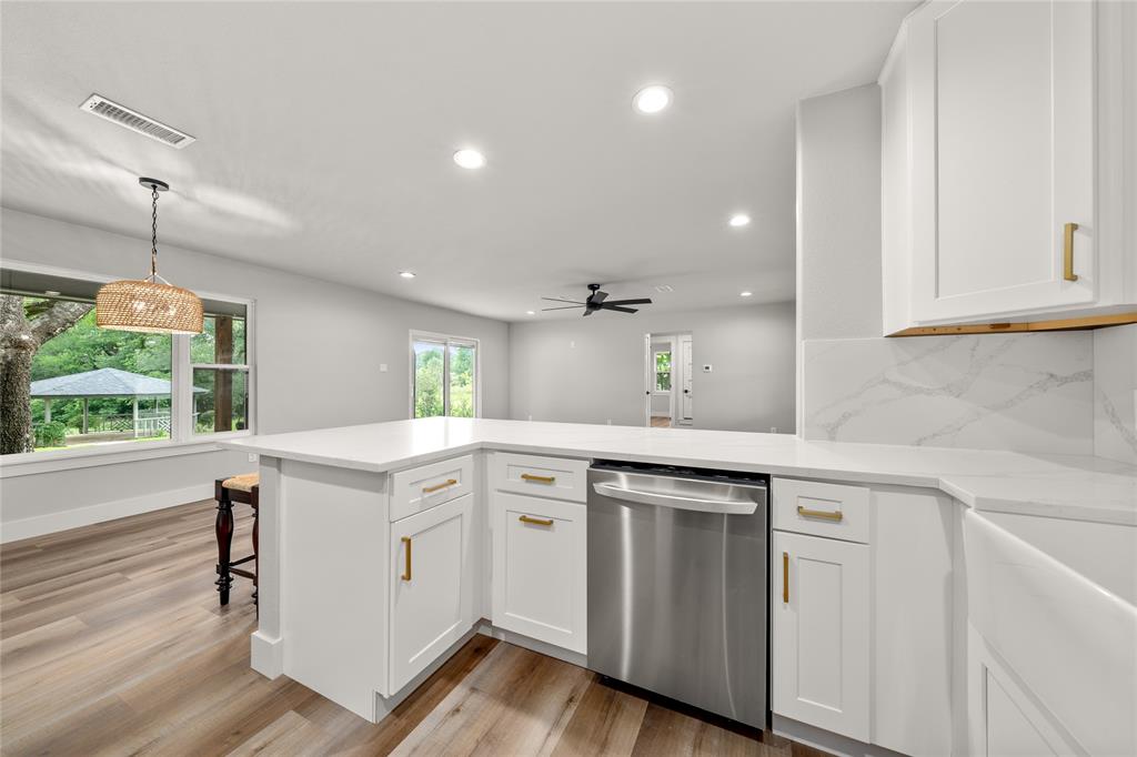 Laguna Park - Residential