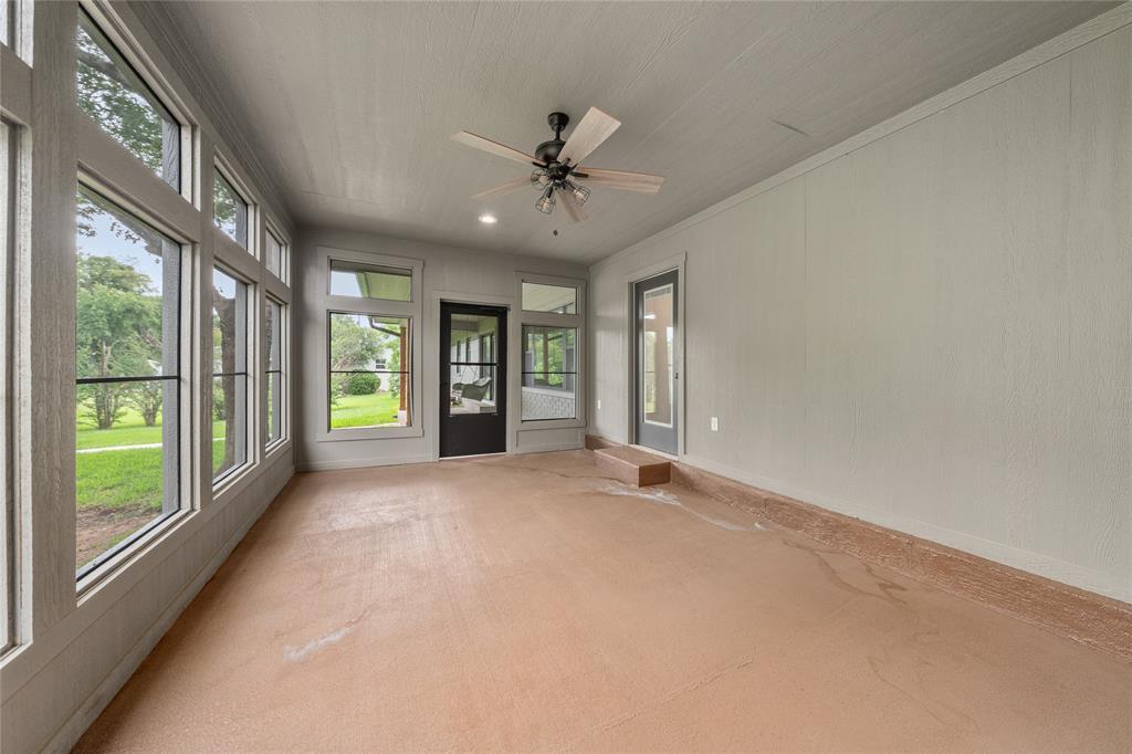 Laguna Park - Residential