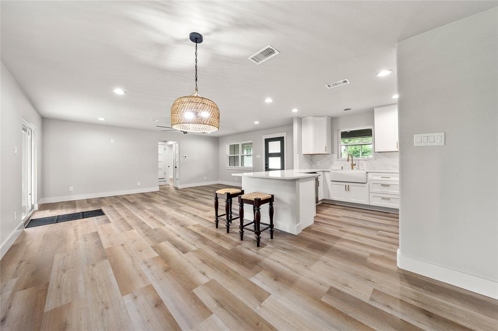 Laguna Park - Residential