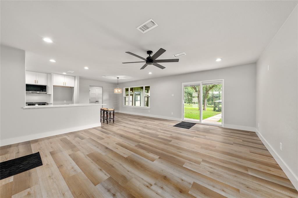 Laguna Park - Residential