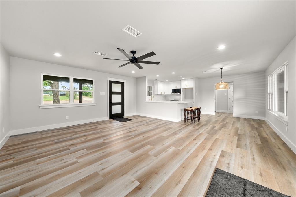 Laguna Park - Residential