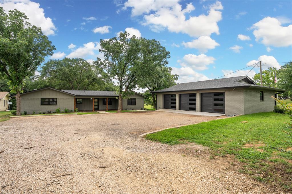 499 County Road 1812