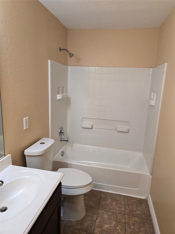 224 Bluefinch Drive