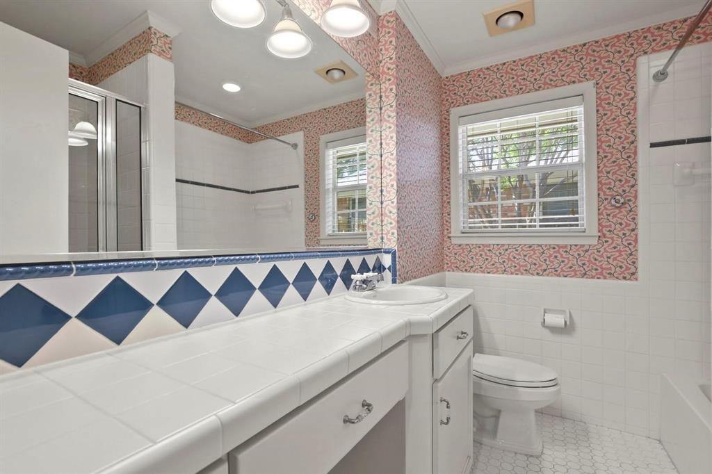 Caruth Terrace - Residential Lease