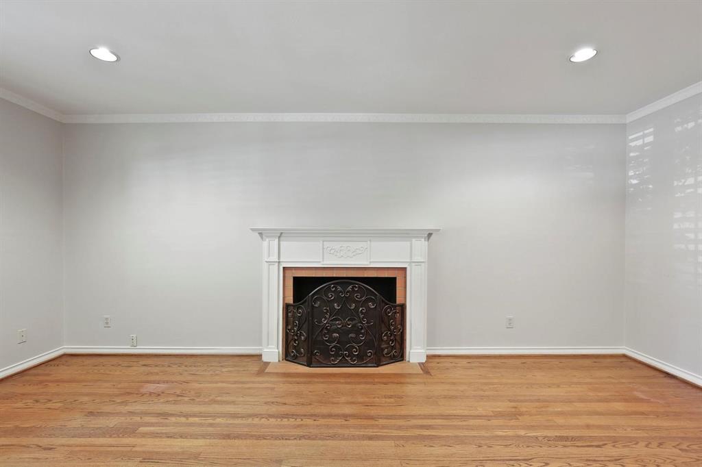 Caruth Terrace - Residential Lease