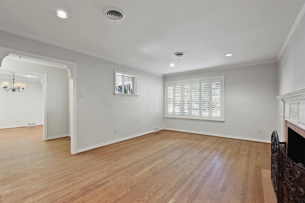 Caruth Terrace - Residential Lease