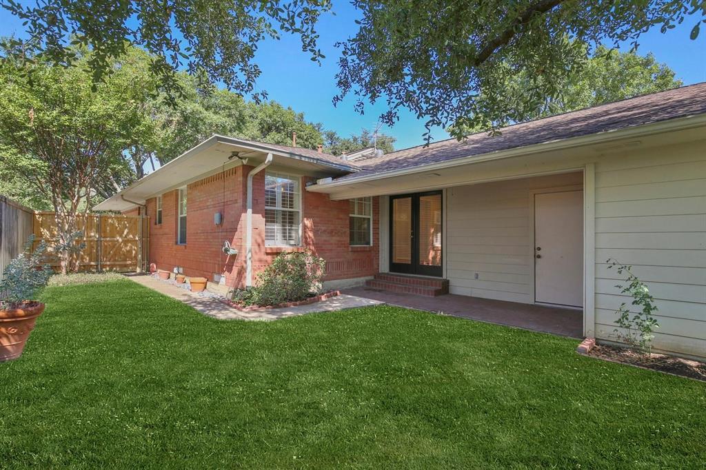 Caruth Terrace - Residential Lease