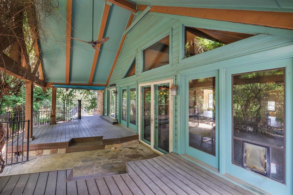 Woodland Hills Colleyville - Residential