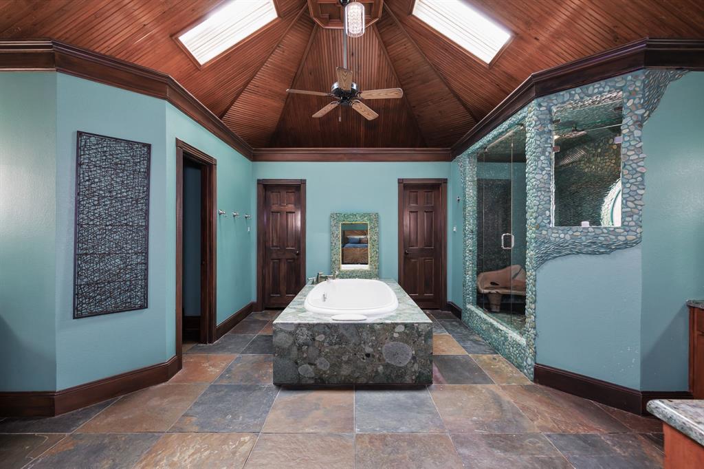 Woodland Hills Colleyville - Residential