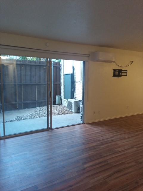 Plaza Condo - Residential