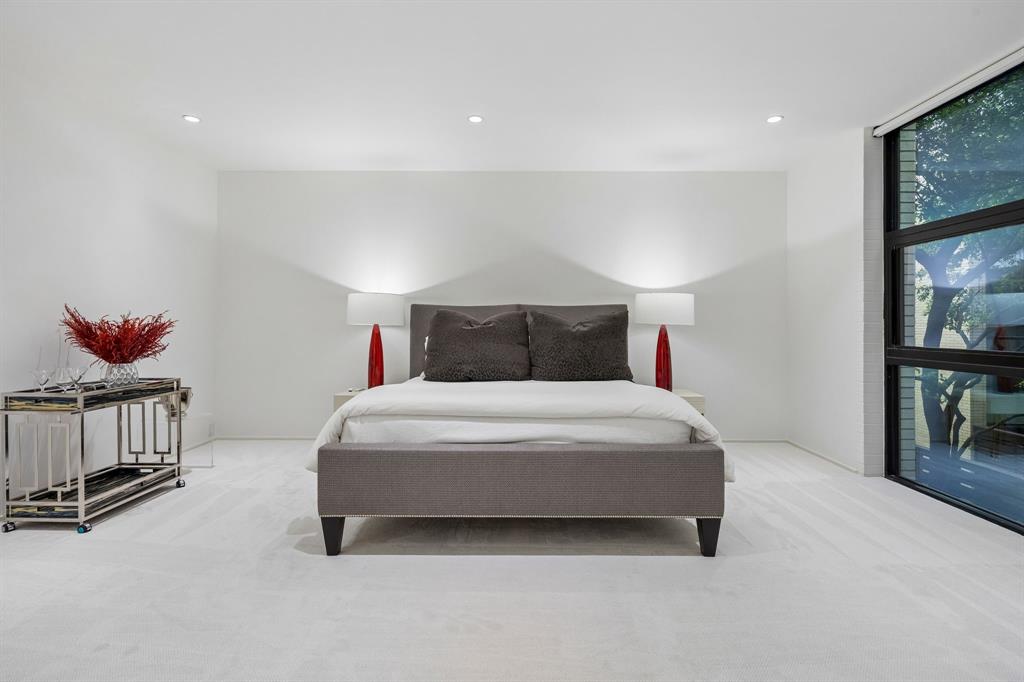 F R Wilsons North Dallas - Residential