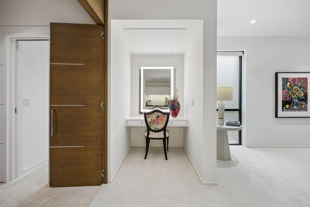 F R Wilsons North Dallas - Residential